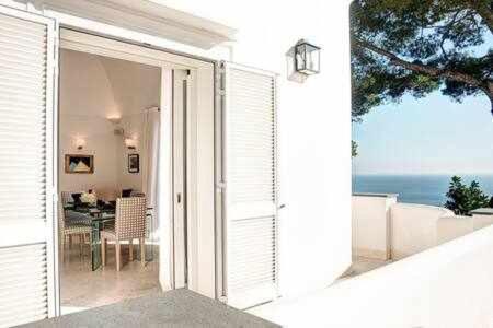 Gocce Villas - Villa Bouganvillea Superb Capri Villa With Views 외부 사진