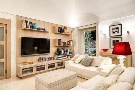 Gocce Villas - Villa Bouganvillea Superb Capri Villa With Views 외부 사진